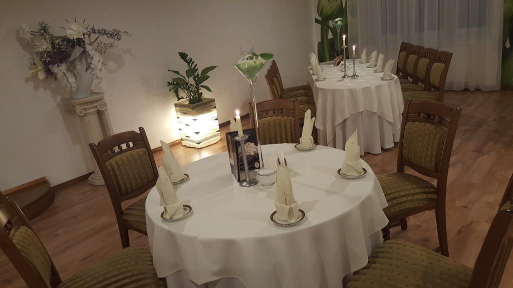 Hotel Bristol Tarnów Eksteriør bilde
