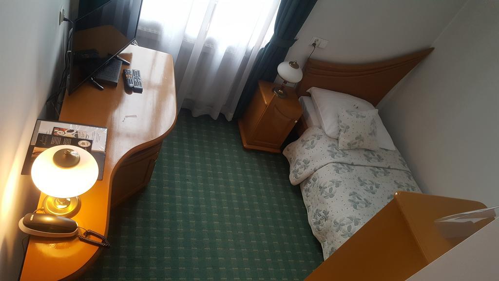 Hotel Bristol Tarnów Eksteriør bilde