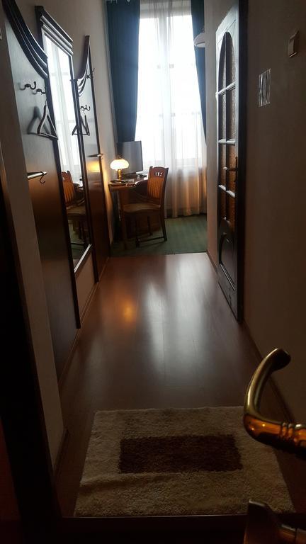 Hotel Bristol Tarnów Eksteriør bilde