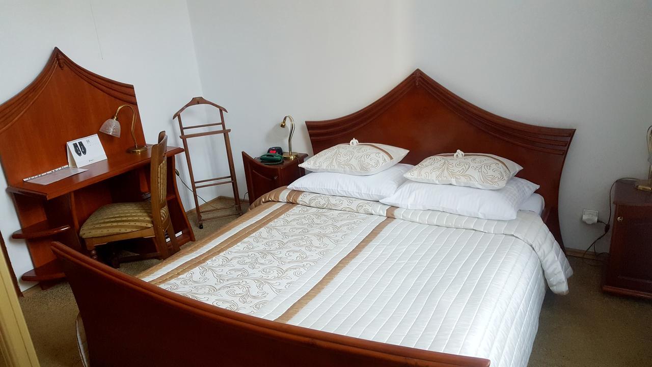 Hotel Bristol Tarnów Eksteriør bilde